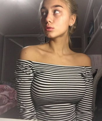 Позволь мне окунуть тебя в мир страсти и наслаждения. Я готова исполнить самые сокровенные желания и фантазии. Мои услуги обширны и разнообразны - классический секс, оральные ласки, эротический массаж, ролевые игры. Обещаю, что ты не останешься равнодушным после нашей встречи. У меня есть отличные отзывы от моих довольных клиентов, которые всегда возвращаются ко мне снова. Заходи на мою страницу, чтобы увидеть мои фото, и мы сможем организовать незабываемую встречу. Не упусти шанс провести время с настоящей профессионалкой любви. Жду тебя в Москве! 😉💋 11293, 25 лет